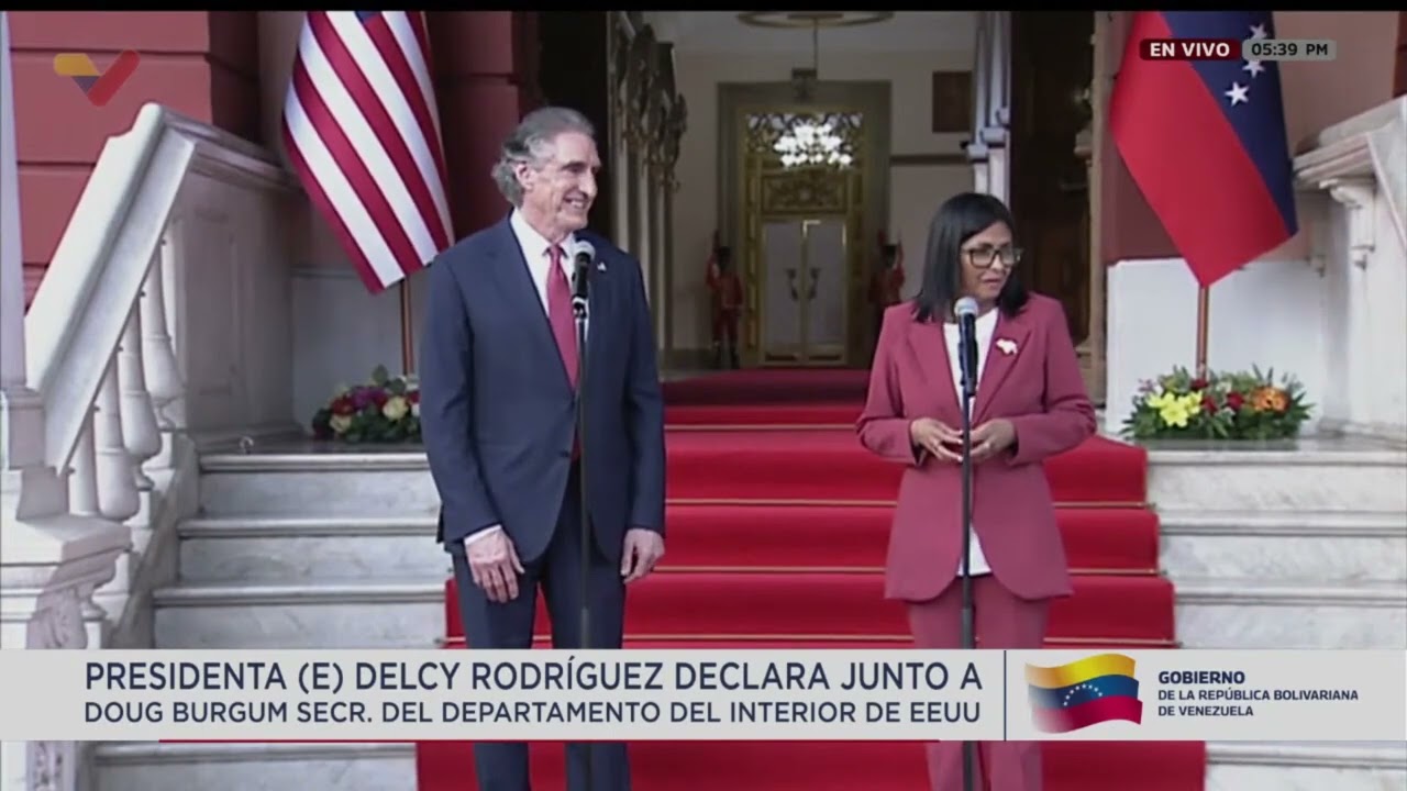 Delcy Rodríguez y Doug Burgum en el Palacio de Miraflores (completo)