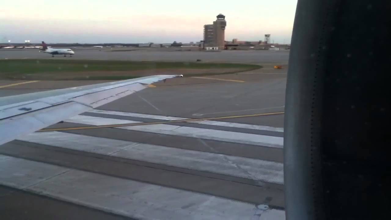 McDonnell-Douglas MD-90 Takeoff KMSP 041211
