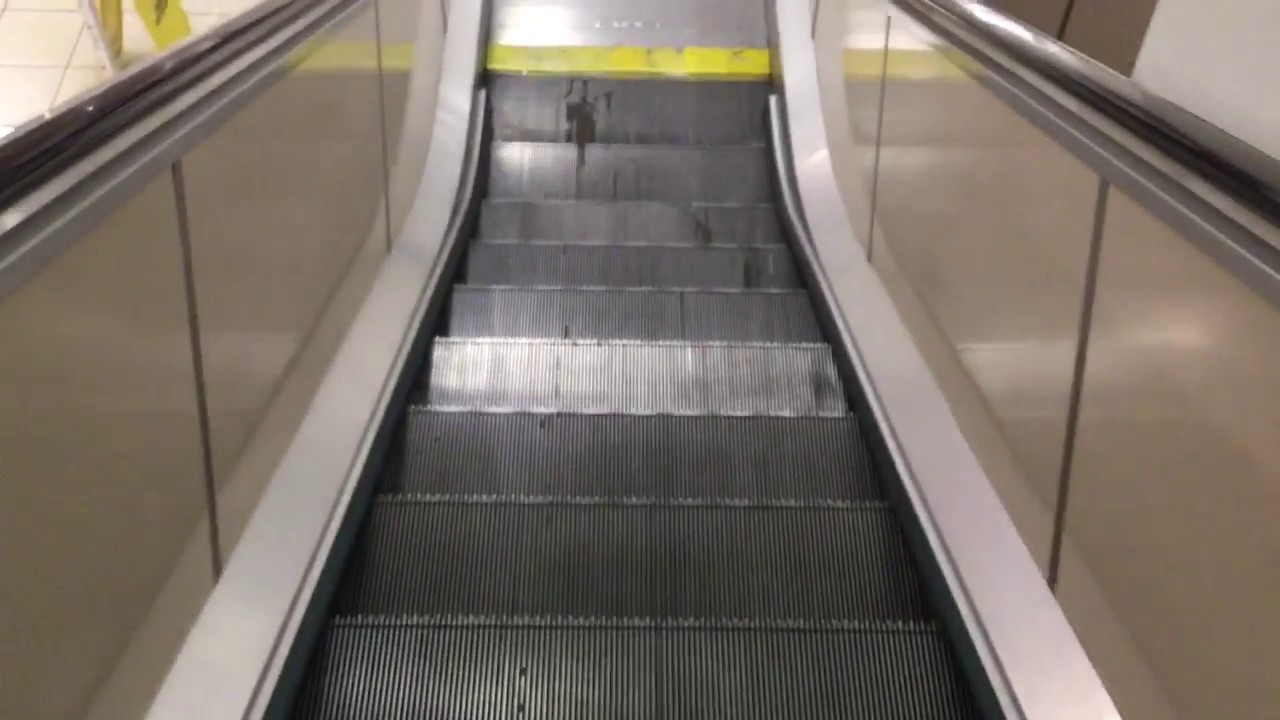 Otis Escalators At JCPenney Great Northern Mall In North Olmsted, OH