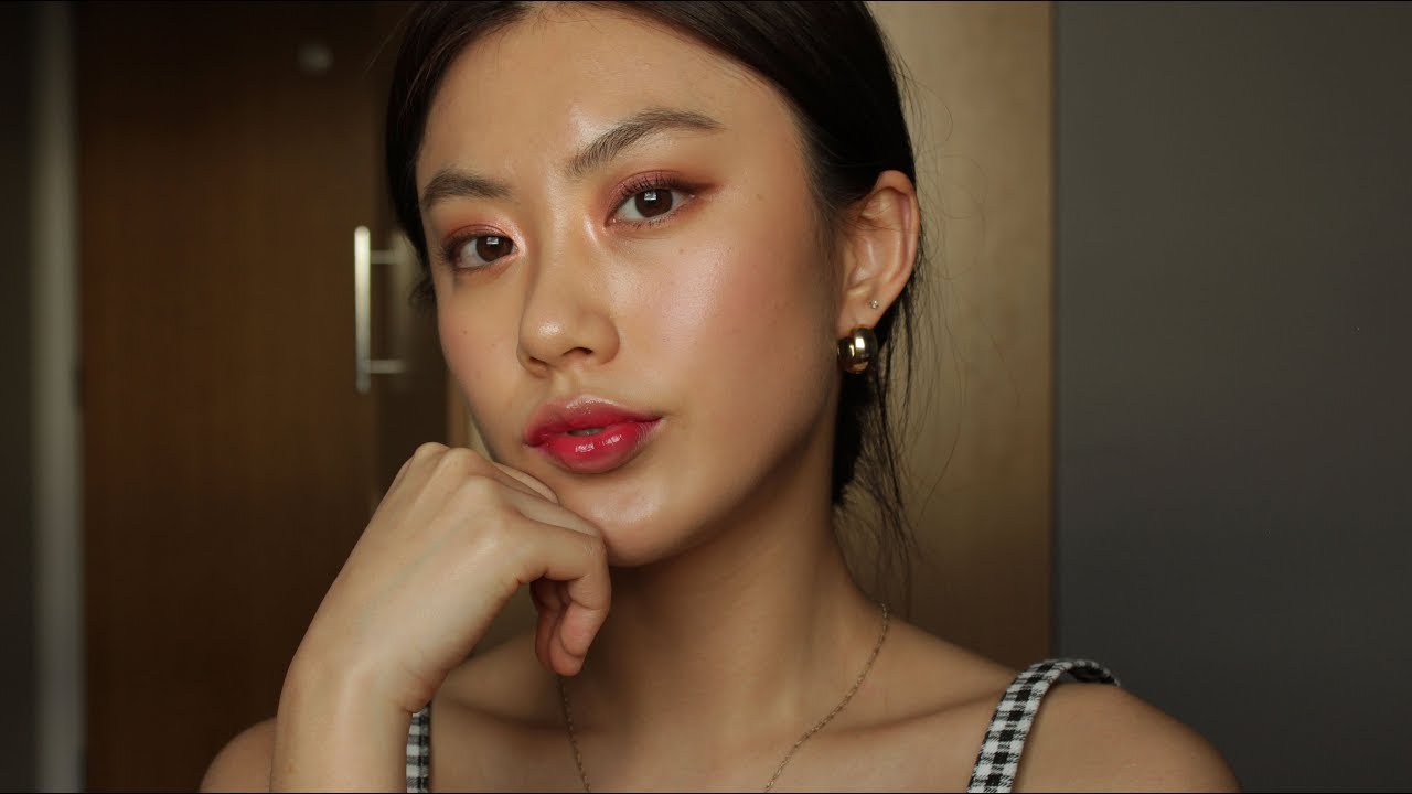MONOCHROMATIC CHERRY MAKEUP | Haley Kim