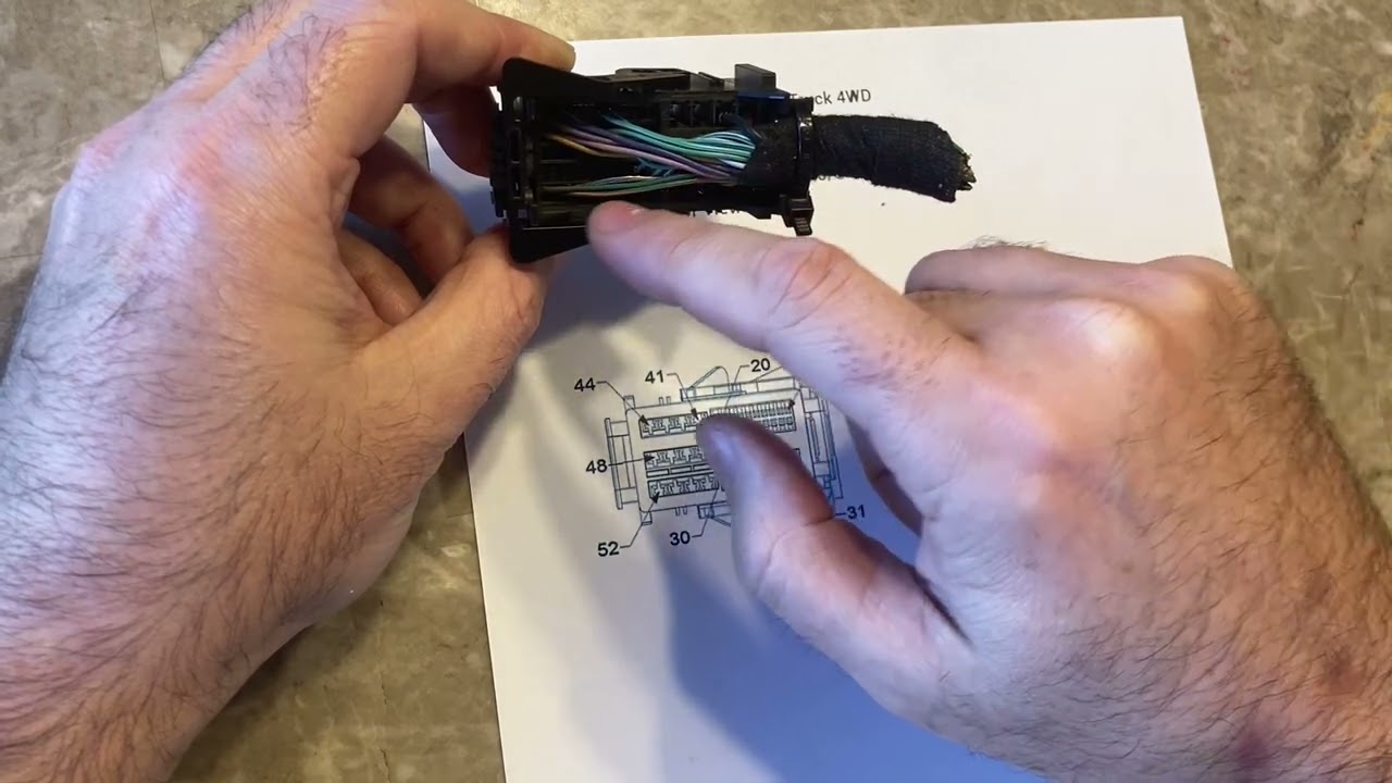 Pinning/Depinning to 4th Gen/2019-2021 5th Gen Ram Radio C1 Connector