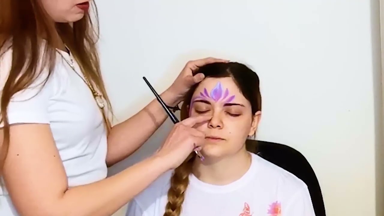 כתר נסיכות איפור אלזה |שיעור חמישי | קורס בציורי פנים | איפור לפורים | הדרכות בציורי פנים