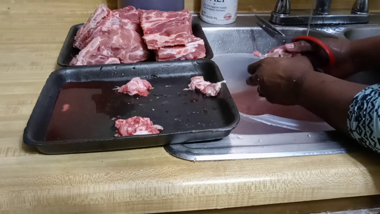 The Best Way To Clean Pork Neckbones.