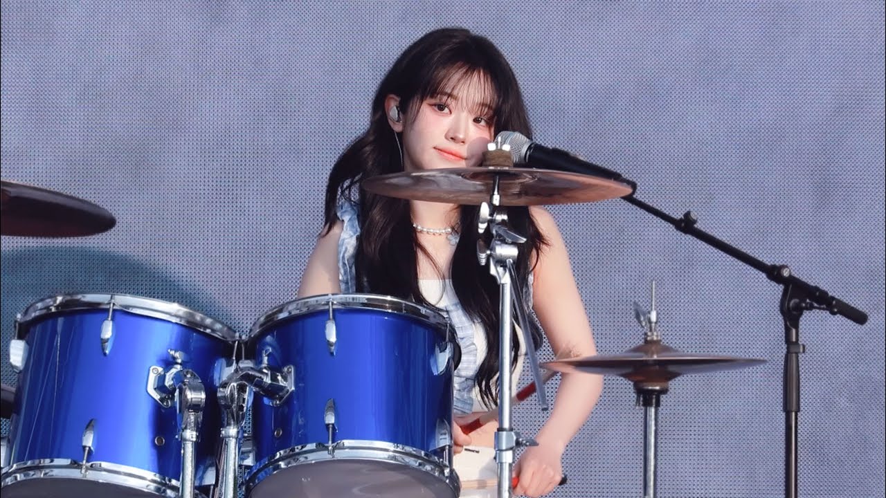 [4K] 250807 QWER 쵸단 '눈물참기(Dear)' 직캠 (QWER Chodan FanCam)
