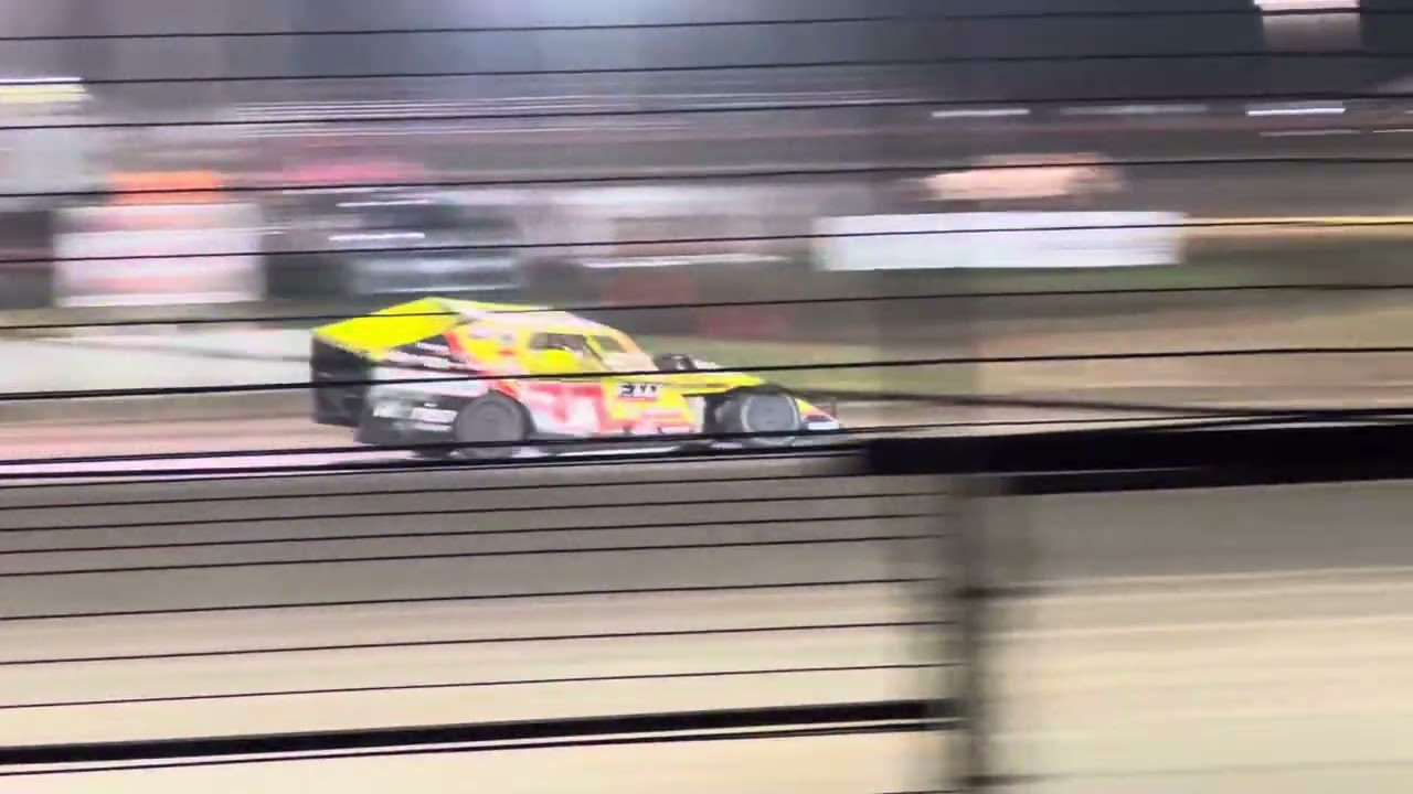 Farmer City Raceway Modified Feature August 29th