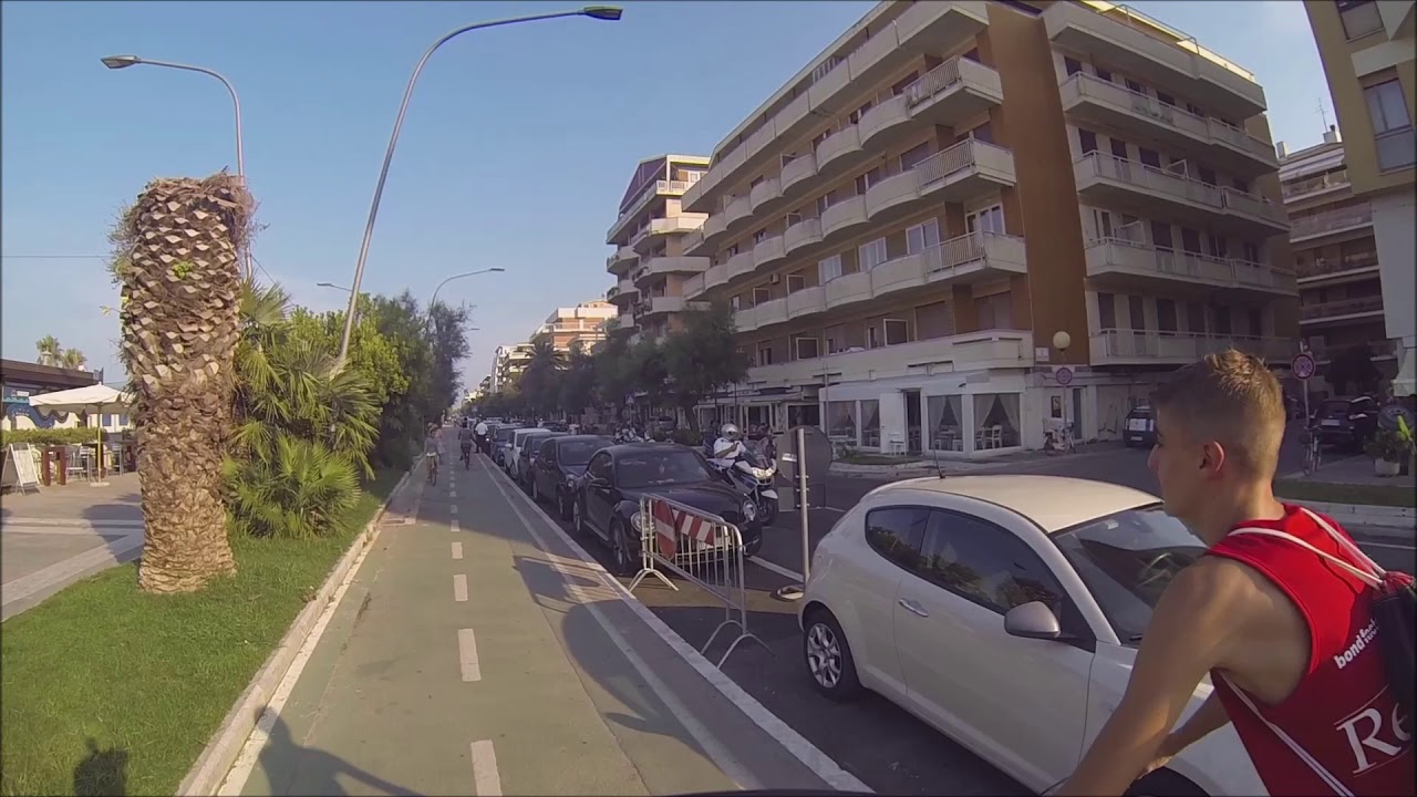 Wheele in front of cops and girls