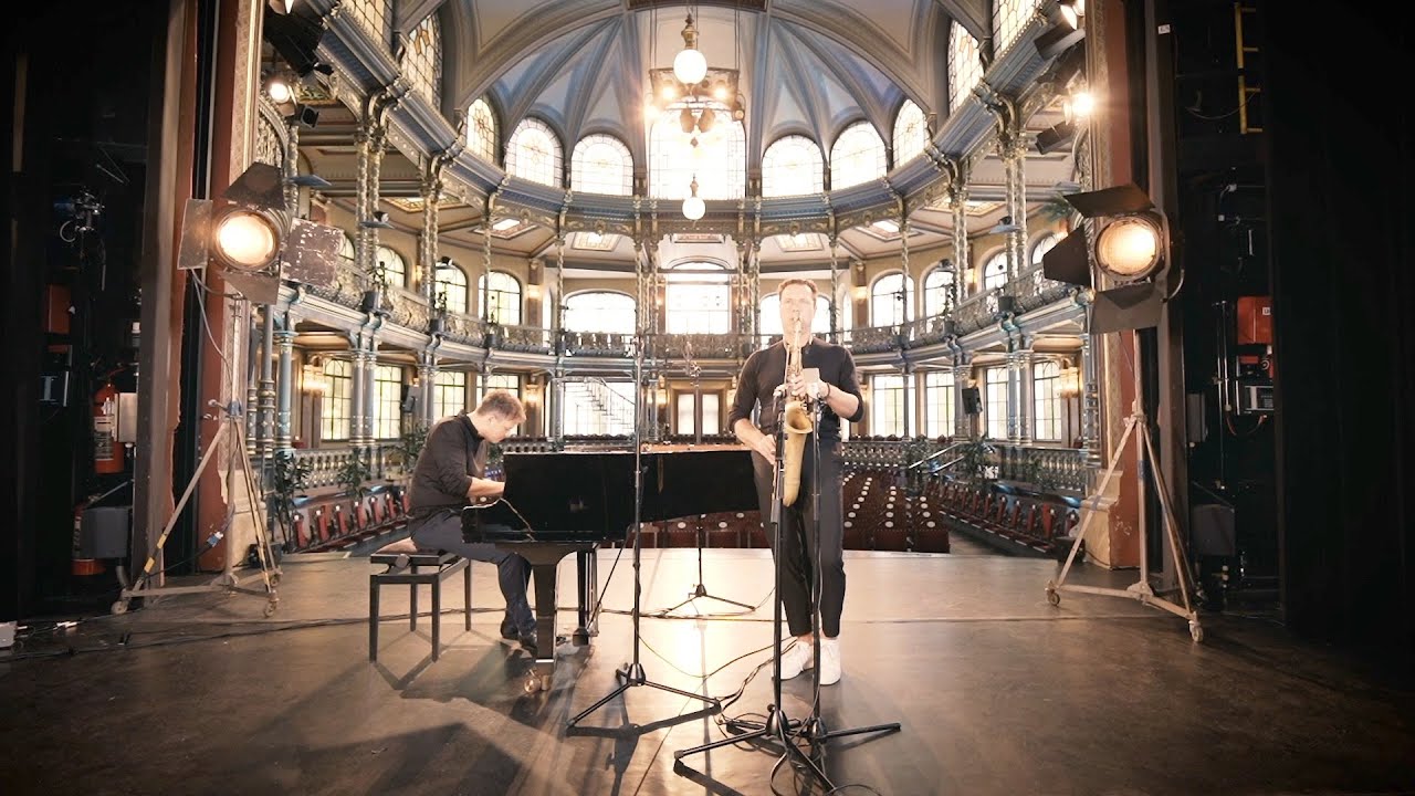 Mulo Francel & Chris Gall - Yorke's Guitar (Official Video)
