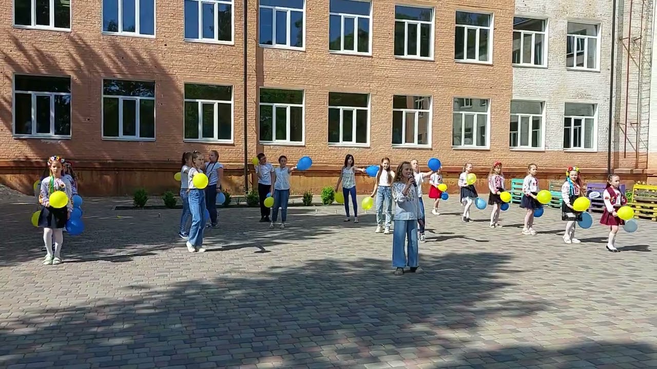 Шостак Поліна. ЗАСПІВАЙМО ПІСНЮ ЗА ККРАЇНУ