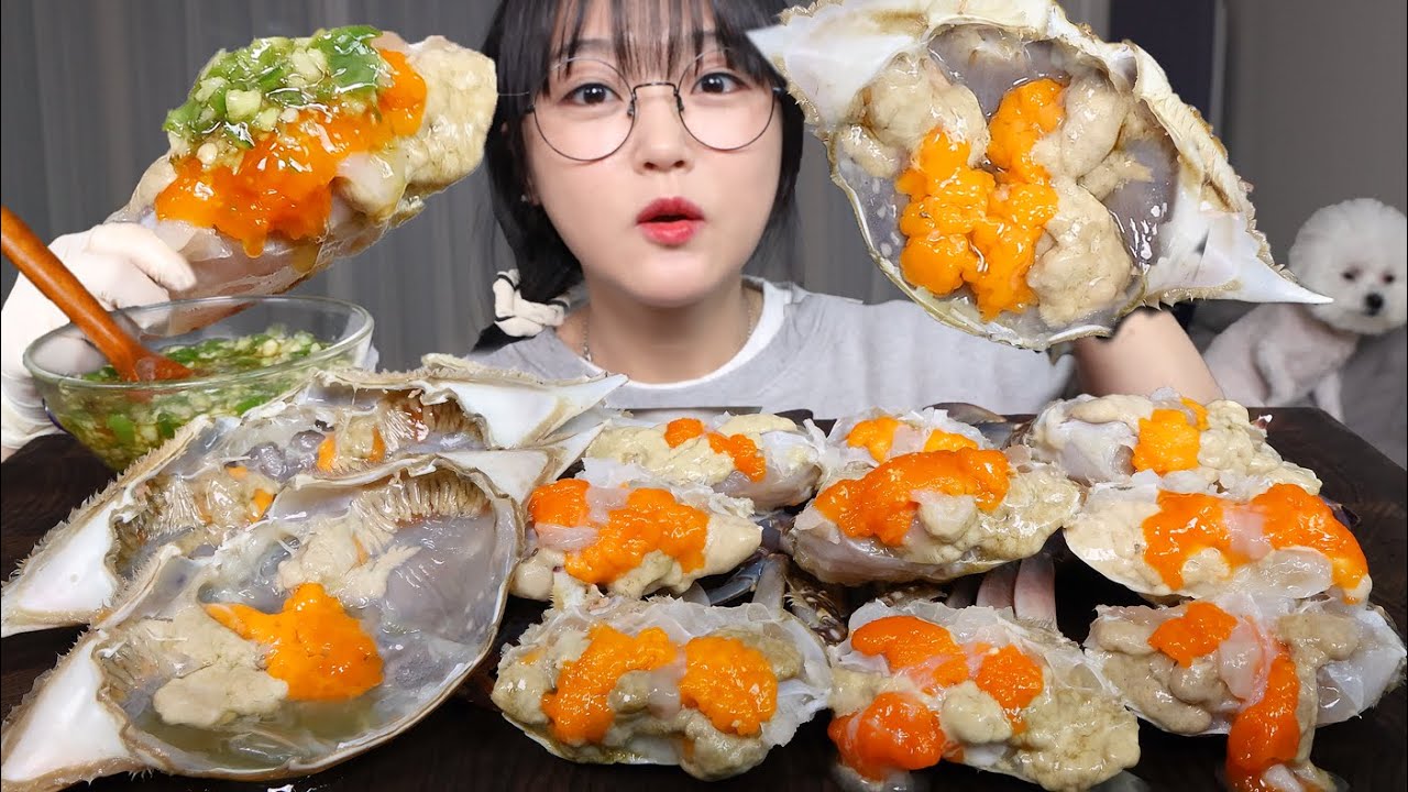 Съесть сырого синего краба🦀Mukbang ASMR