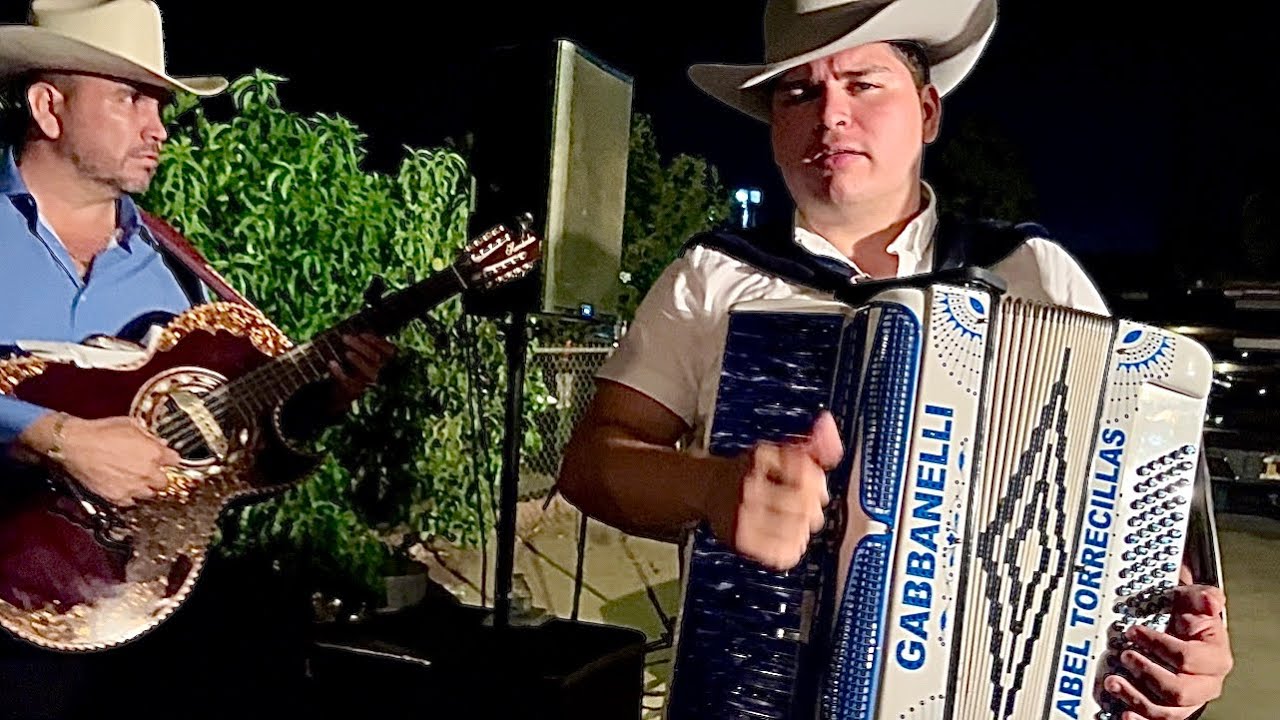 El Corrido Del 18 - Able Beltran Y Su Armada (en vivo con tololoche)