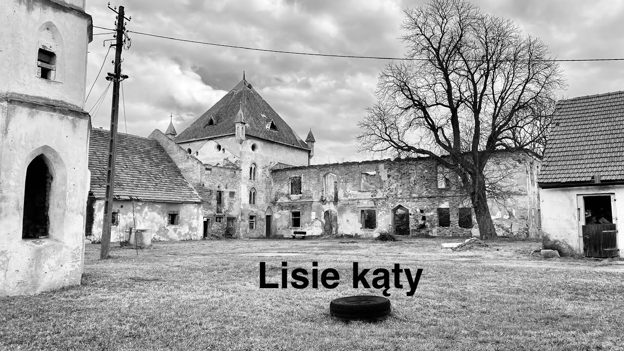 Lisie Kąty - Dwór Obronny