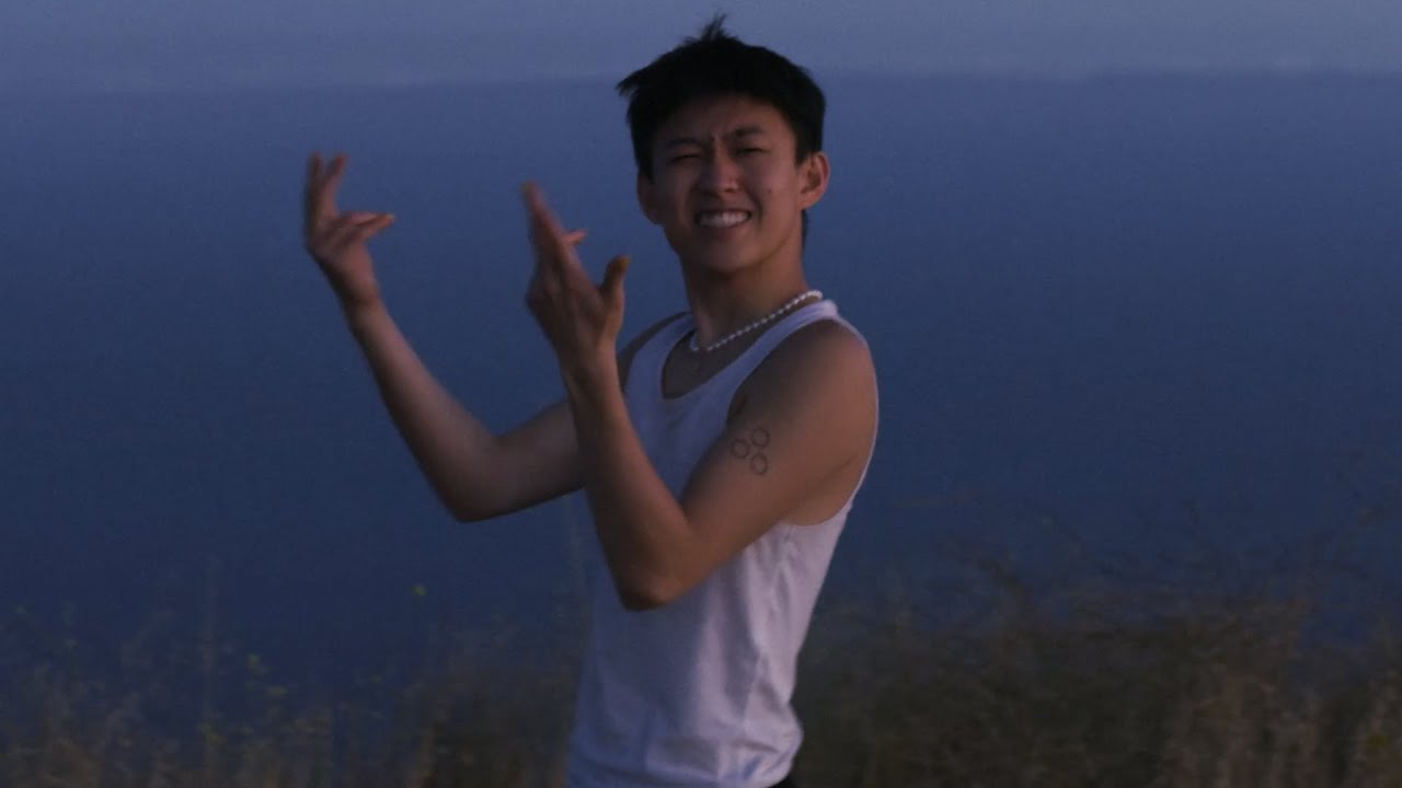 Rich Brian - Don't Care (Official Music Video)