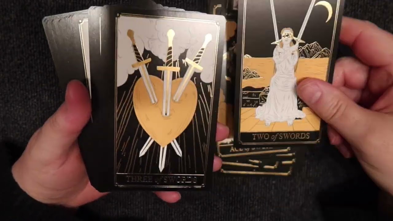 Wyspell Black and Gold Tarot