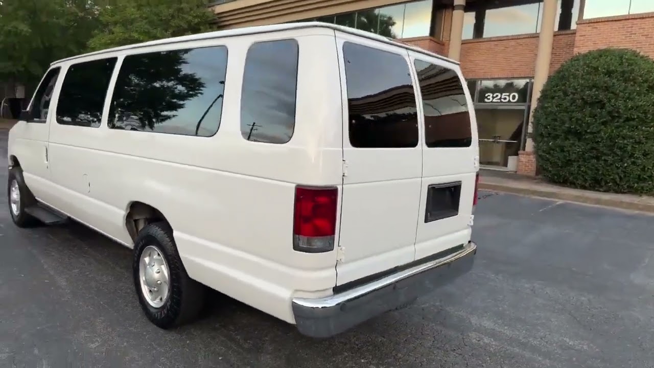 Discover the Power of Ford E-350 Super Duty