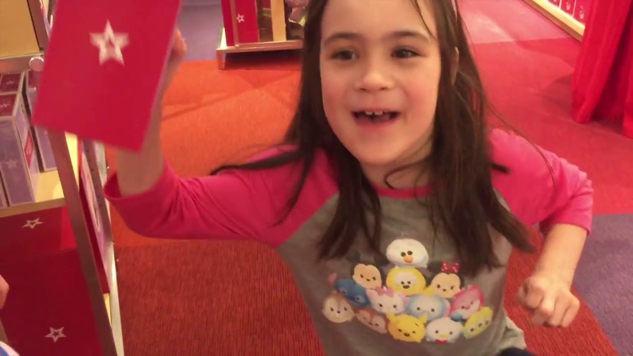 AMERICAN GIRL STORE BIRTHDAY SHOPPING TRIP | beingmommywithstyle