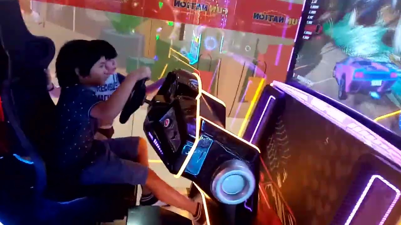 Nandito kami sa arcade