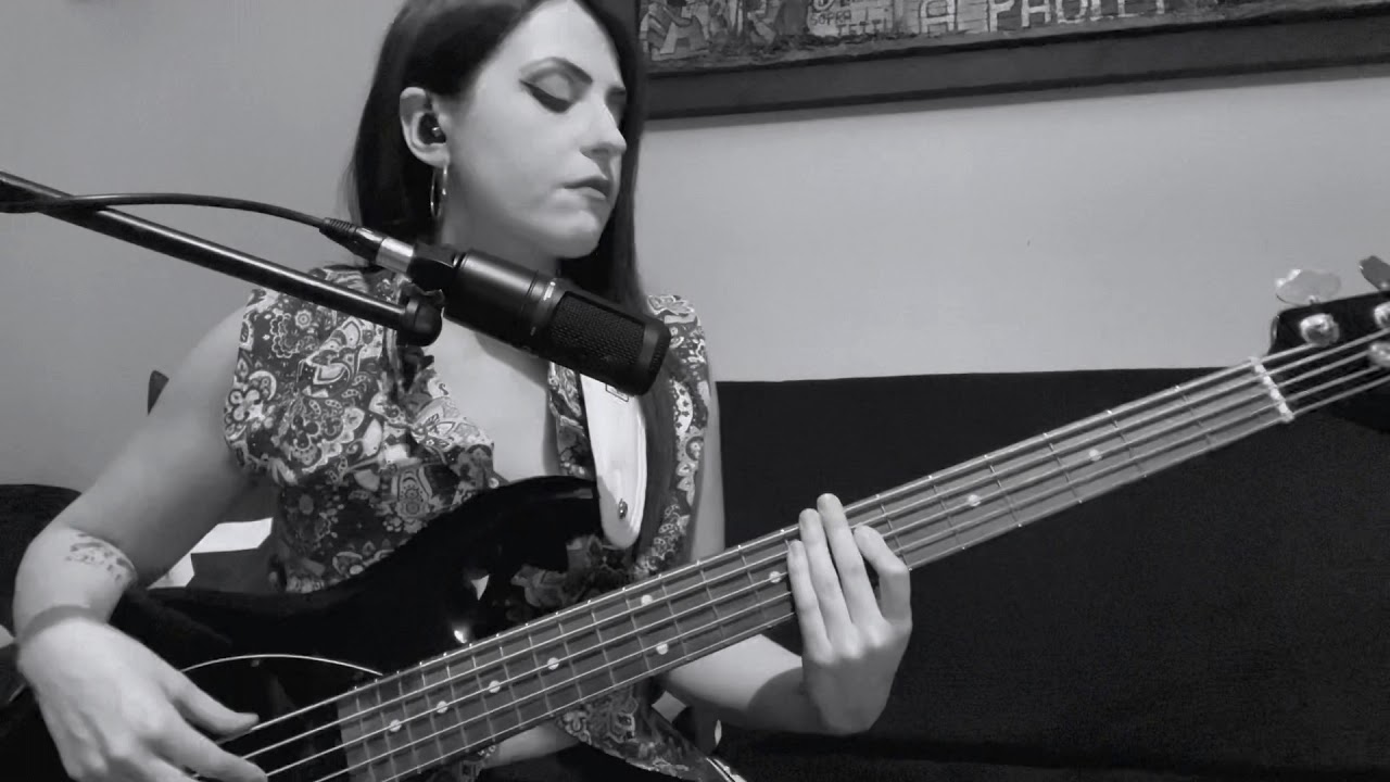 Melissa Petitto - “American Boy” Bass & Voice cover