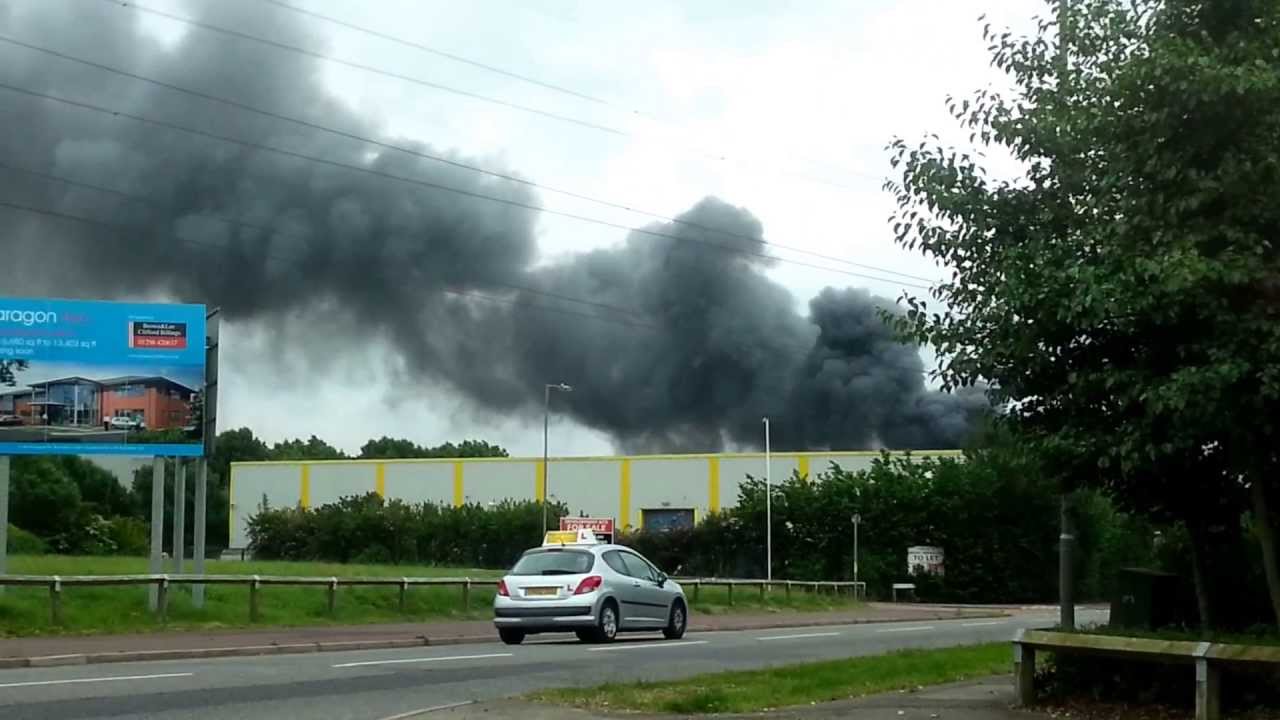 Aylesbury uk fire industry area 2013 Eurocarparts