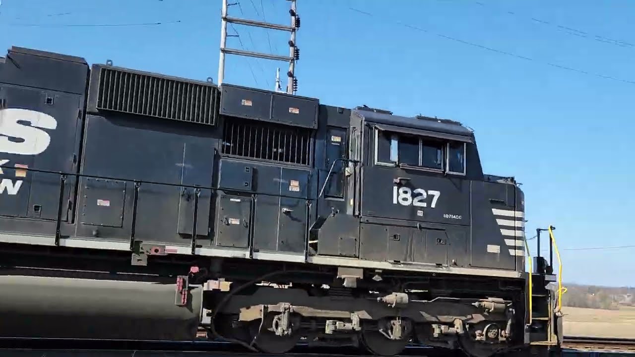 Mixed freight, DPU on the back end, Myerstown, Pa.