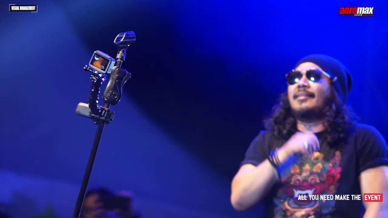 JAMRUD - JAUH (Live Mangkunegaran Solo) - Aeromax Production