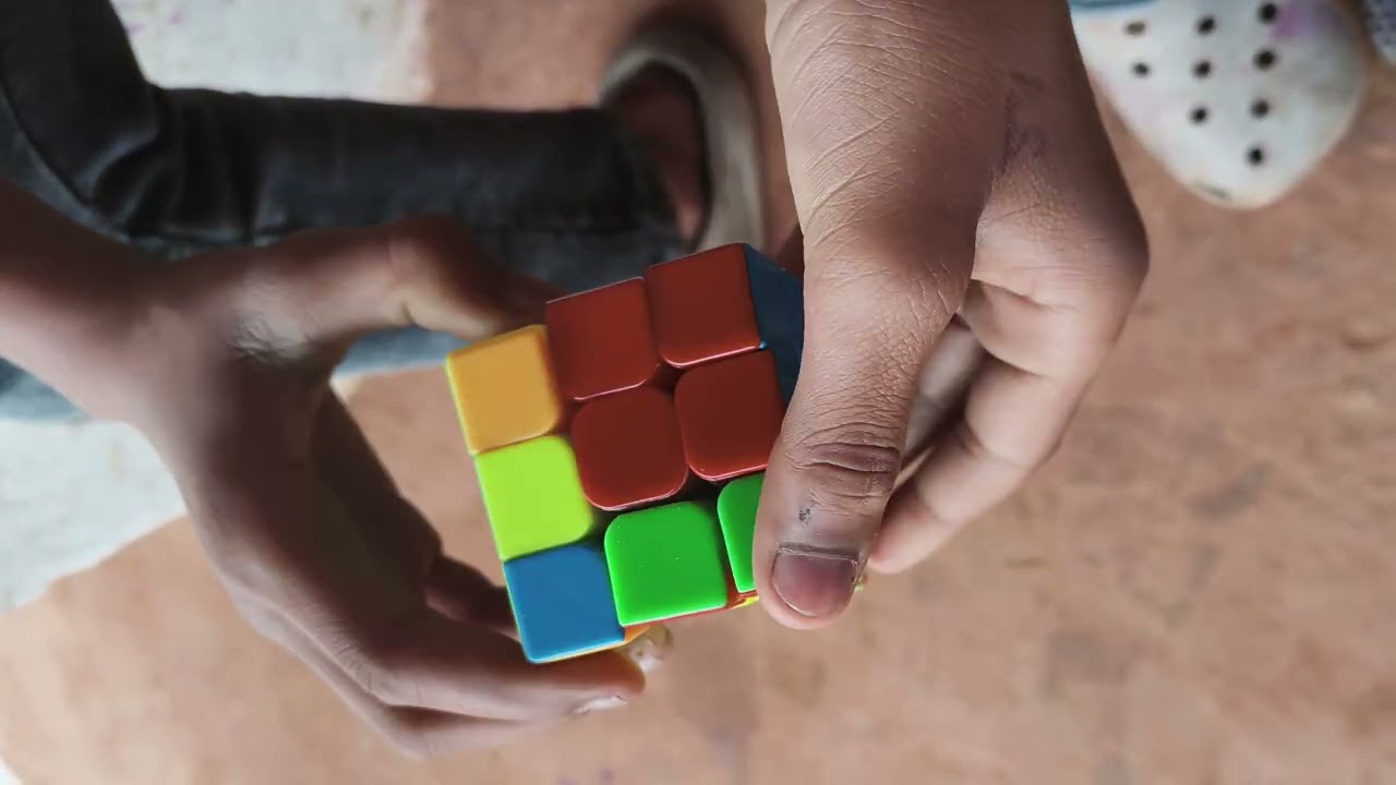 Make a cube in 2 minutes new trick #viral #cubemaking #shortsfeed #tips&tricks