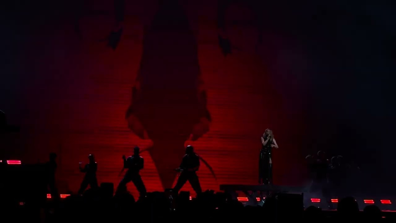 Kylie Minogue - TT 2025 - 17 - Padam padam (Adelaide)