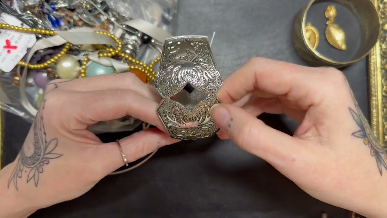 A Grosse Discovery | MYSTERY JEWELLERY UNBOXING | &pound;21 Ebay Purchase