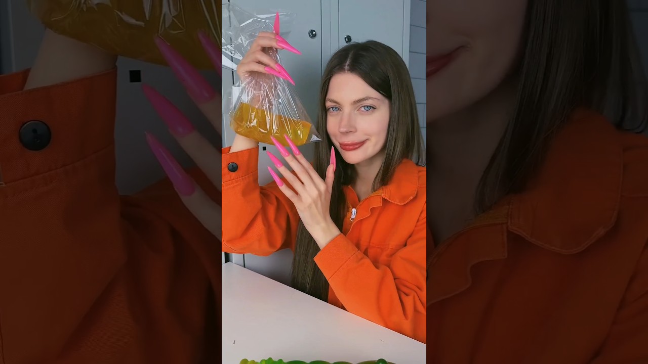 Building Wooden Log Cabin in Forest 🌲🎈 | Survival House rsk Step by Step