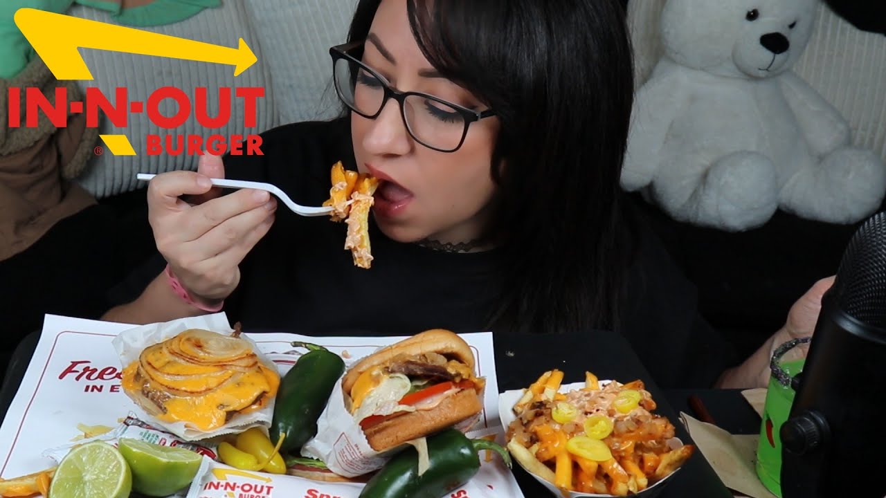 IN N OUT MUKBANG | ANIMAL STYLE AND CHOPPED CHILES