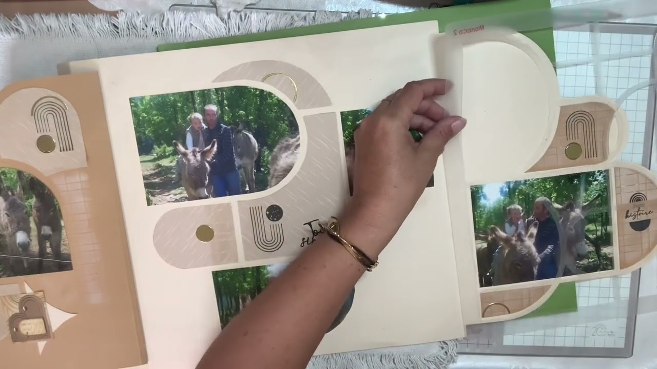 Pages de Scrapbooking gabarit Monaco de chez AZZA