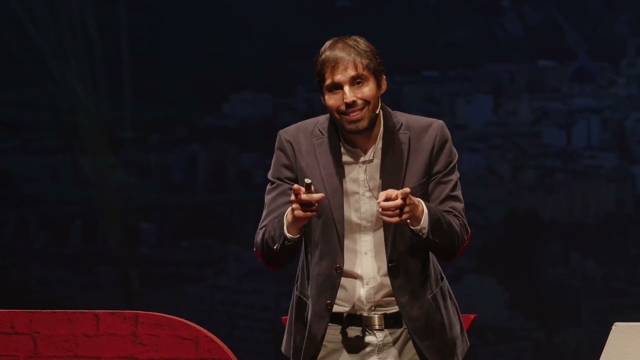 ¿Está tu Profesión en Peligro de Extinción? | Miguel Ángel Rojas | TEDxAlcoi