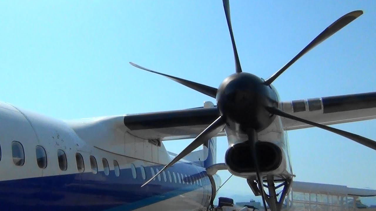 74席のDHC8に福岡空港バス搭乗　福岡空港（FUK）発－小松空港（KMQ）行　ノーカット　ANA1232便　7時25分発　ボンバルディア DHC8－Q400（Q84）7D
