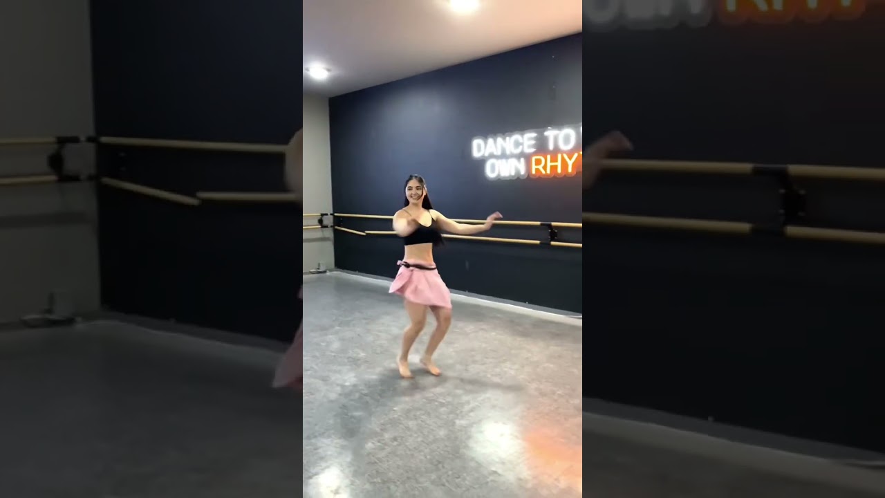 Sigue la para aprender a bailar😻 #tahitiano #baile #mujeres #bailetutorial