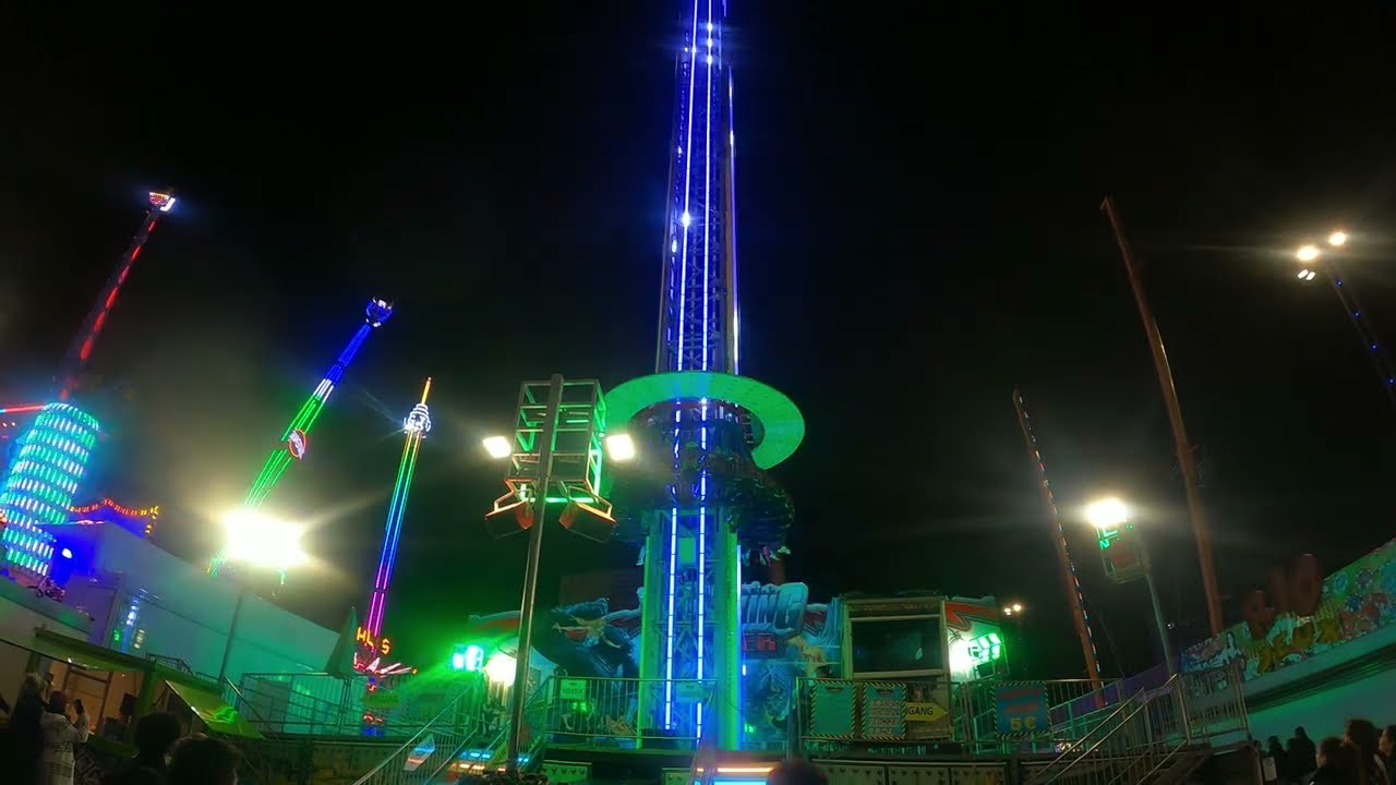 Mega King Tower (Offride) - Fête Foraine Rennes 2022