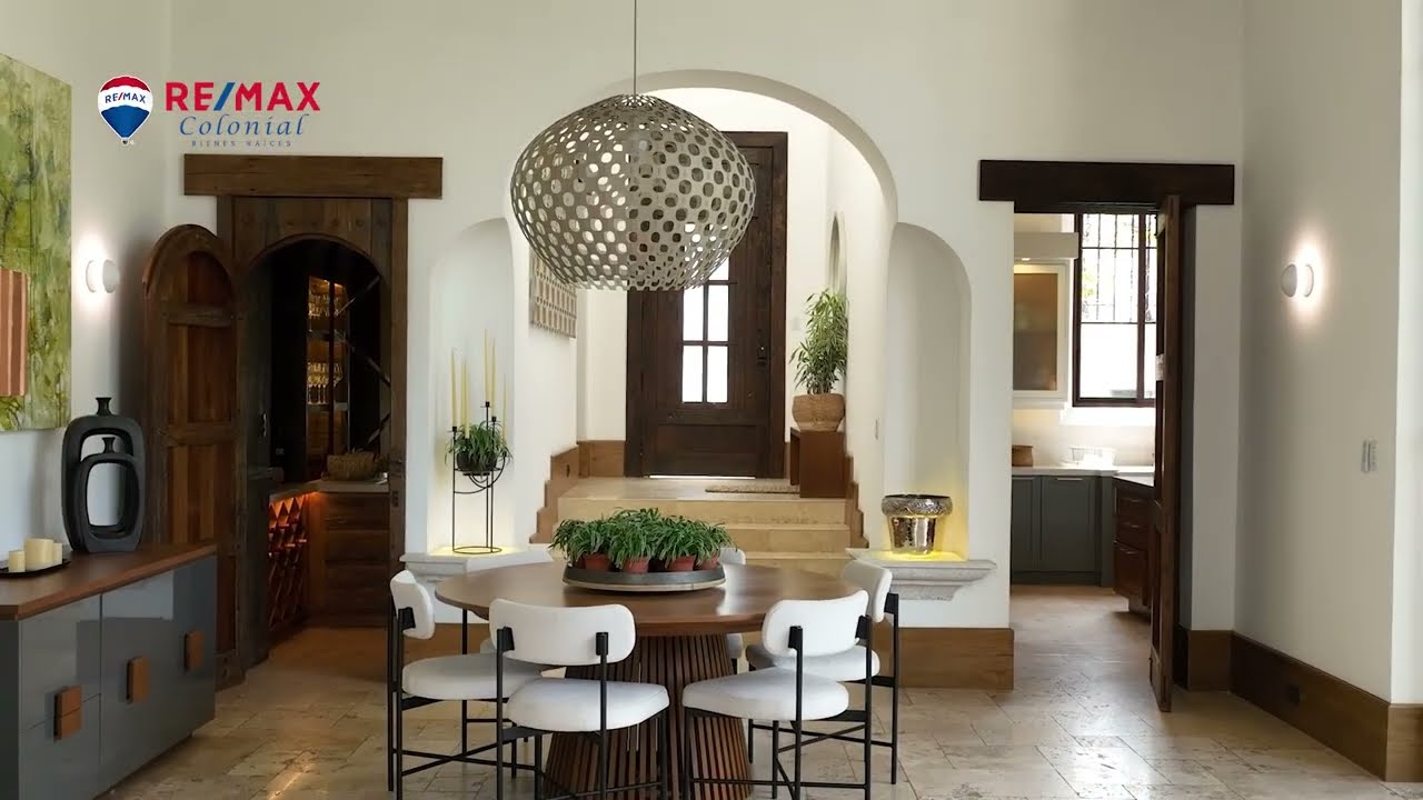 PRECIOSA CASA EN VENTA EN CONDADO DEL OBISPO EN LA ANTIGUA GUATEMALA