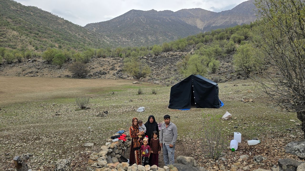 Nomadic life in Iran: Nomadic challenges and cooking local food in nature
