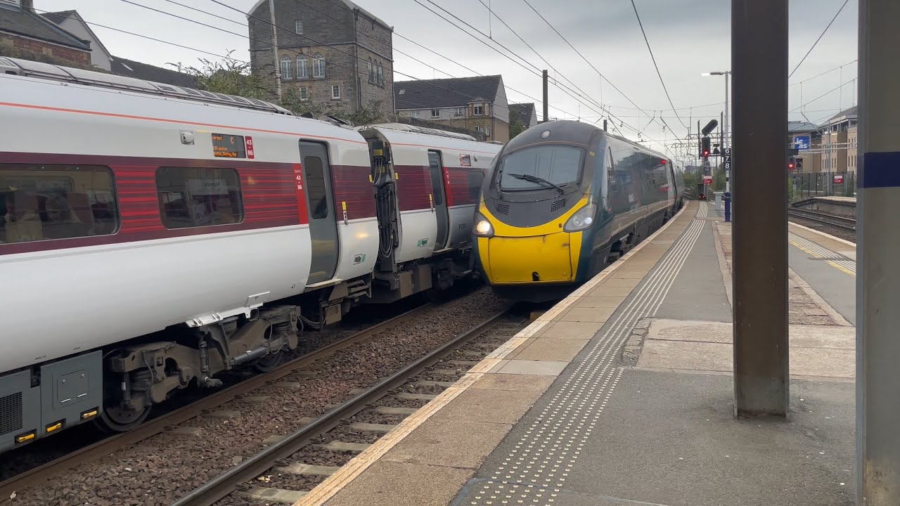 Busy Rush Hour Trains at Edinburgh Haymarket