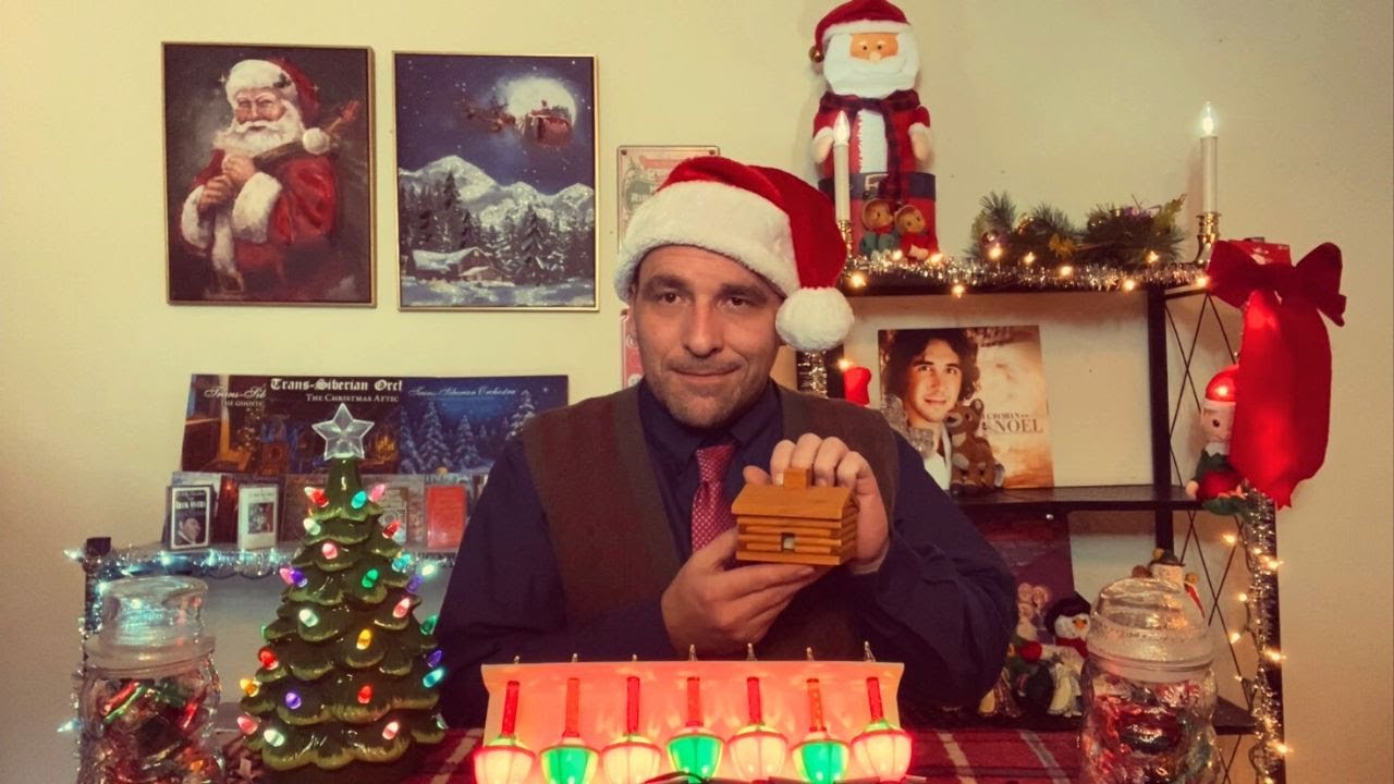 Holiday Gift Shop🎄 (ASMR Role Play )