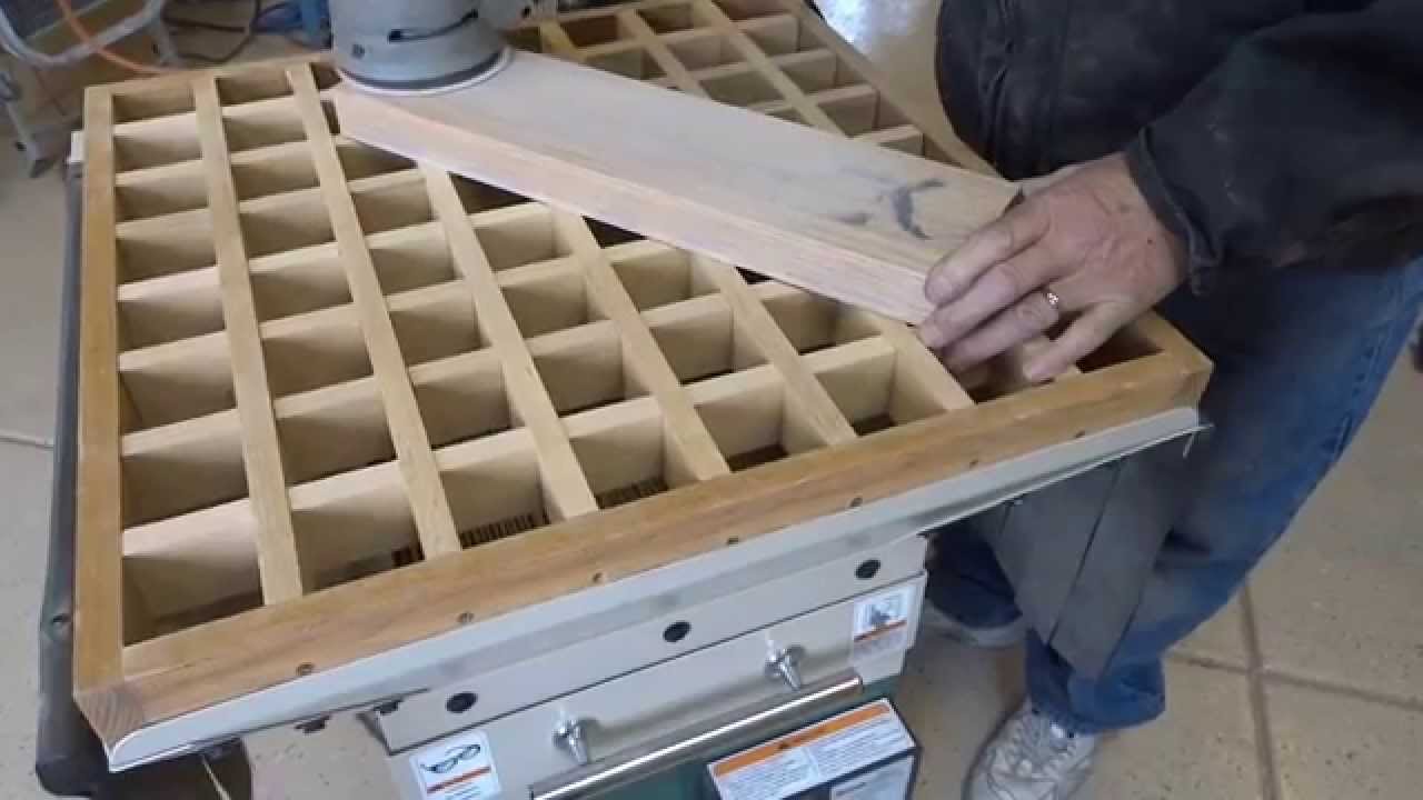 GRIZZLY DOWNDRAFT SANDING TABLE