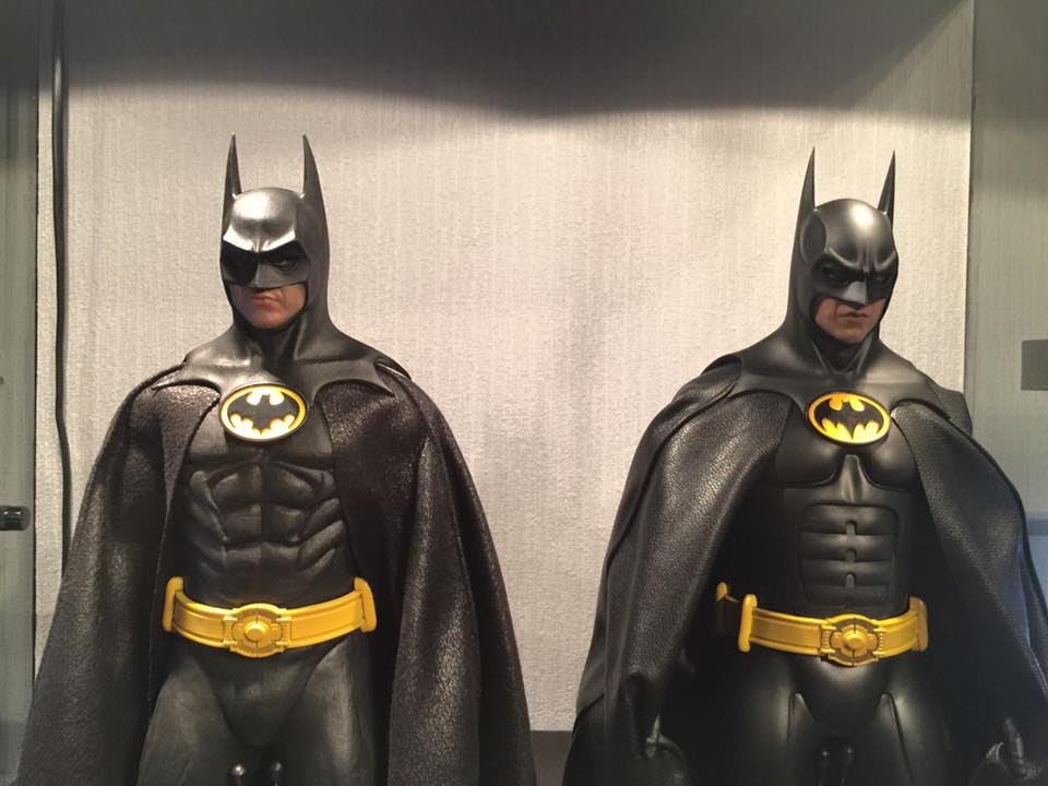 Сравнение фигурок Бэтмена от Hot Toys