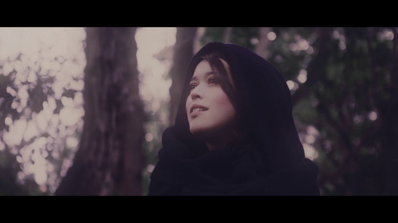 Courtney Swain - Sweet Snow (Official Music Video)