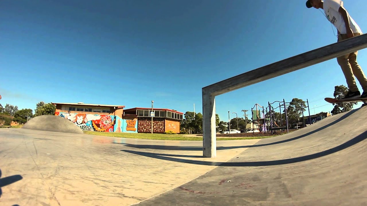 ((PARK SESSIONS 2 // LALOR SKATEPARK))