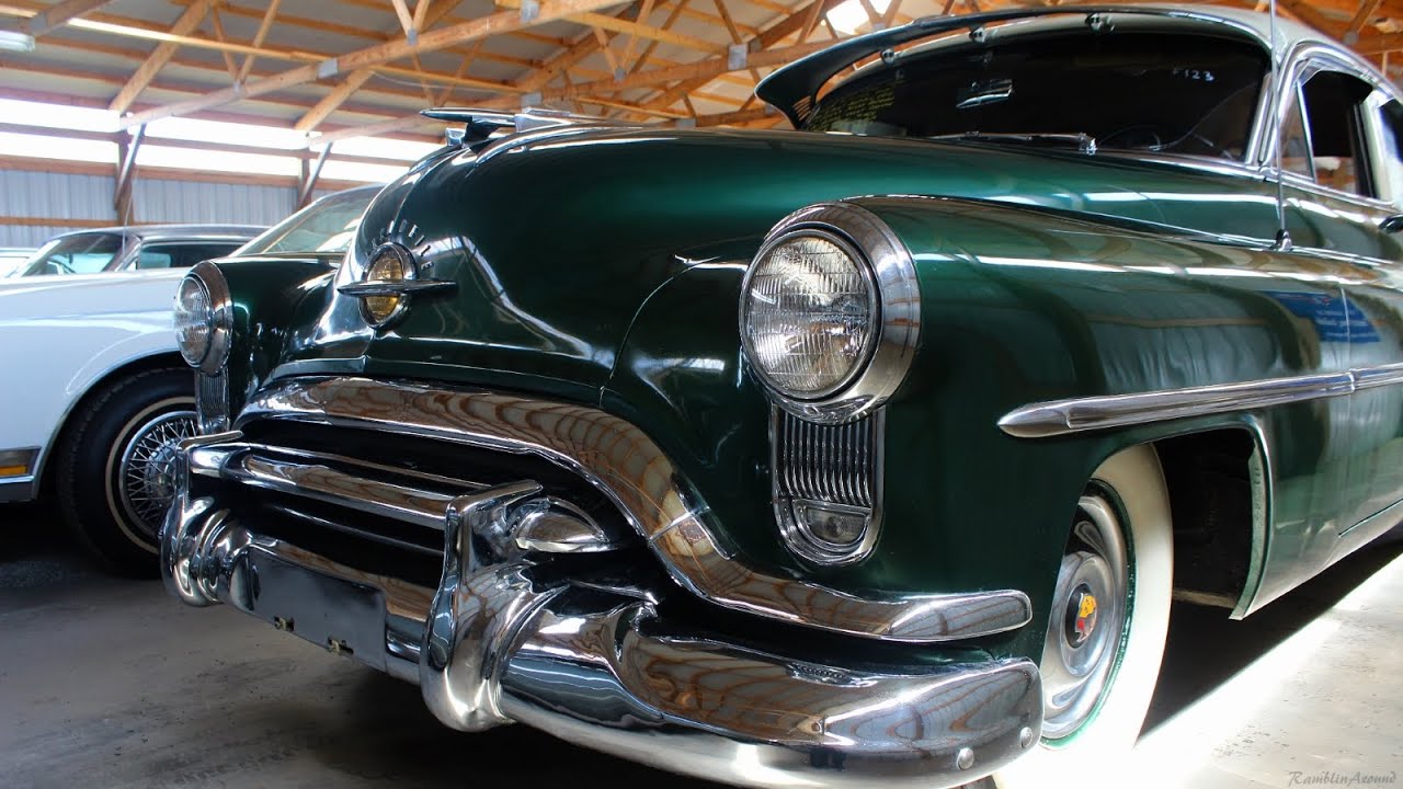 1951 Olds 98 Sedan 303 Rocket V8 at Country Classic Cars