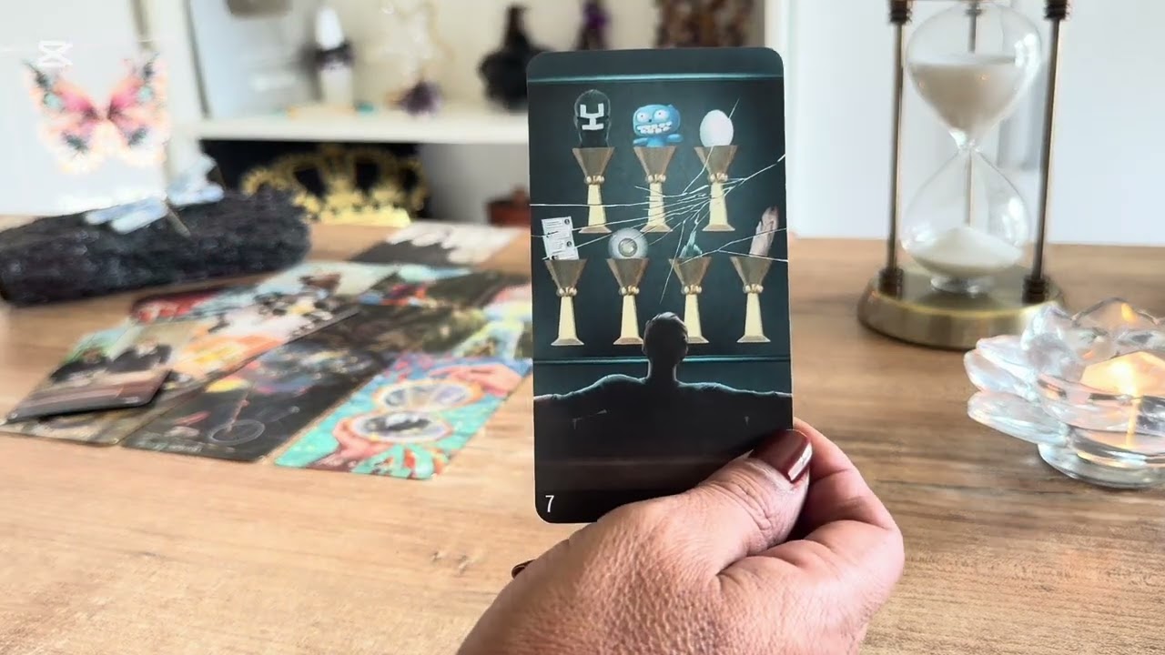 ALGUIEN QUE VIENE CON IMPULSO SE VA A DAR CONTRA LA PARED #tarot #tarotgratis #lectura #parati 