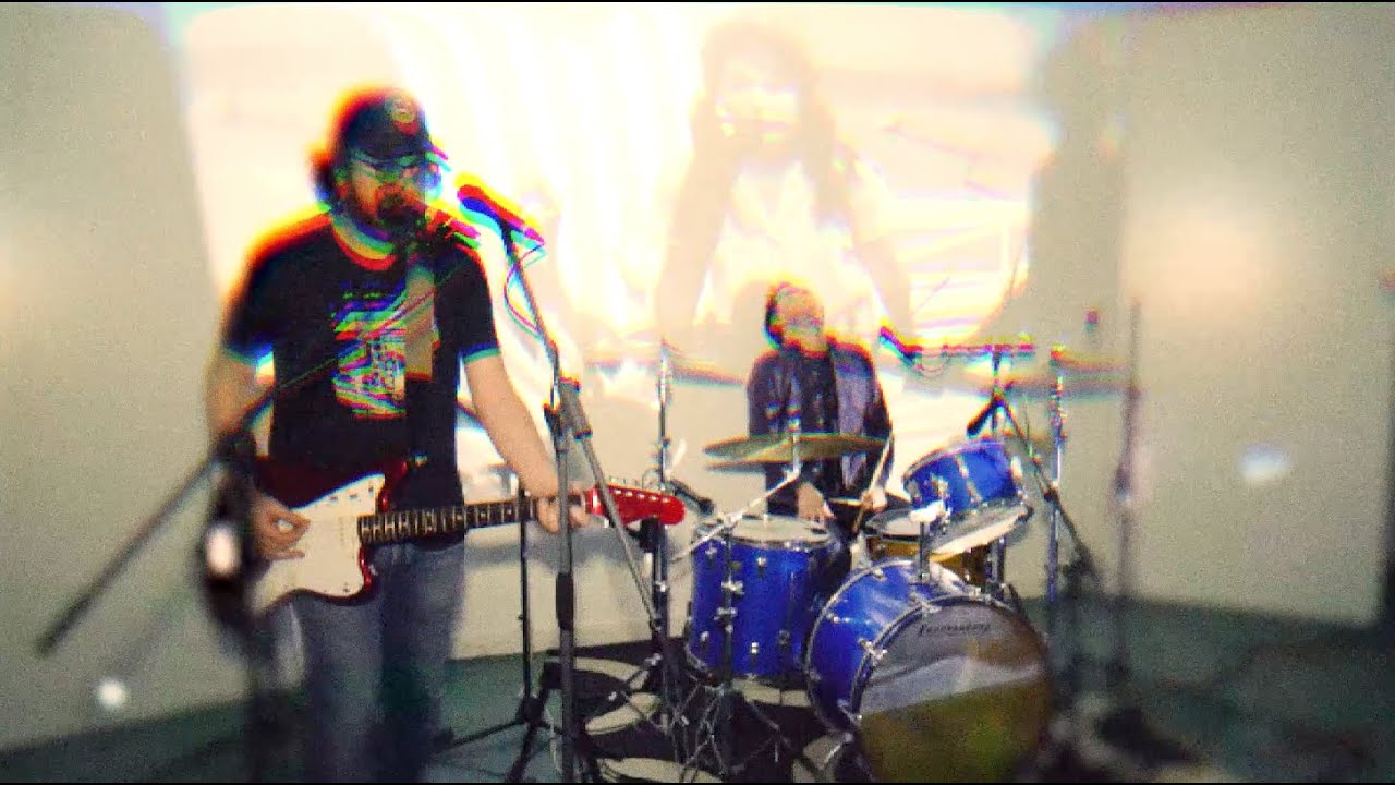 Alan Fakeman - Life (Live Session)