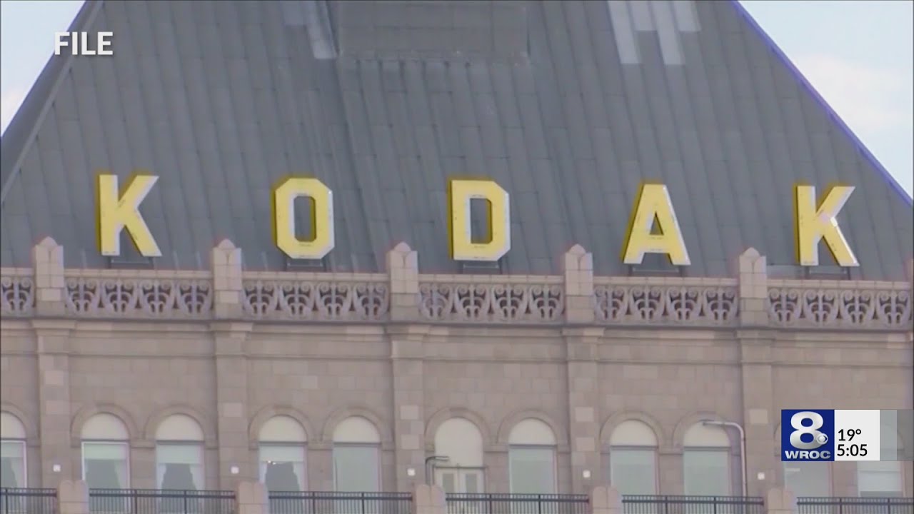 Former pharmaceutical executive and cousin charged with insider trading related to Kodak