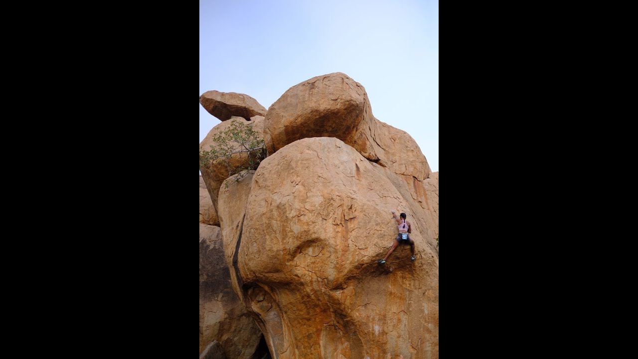 Ecstasy Tree(7C) - Bouldering/Rock Climbing in Hampi