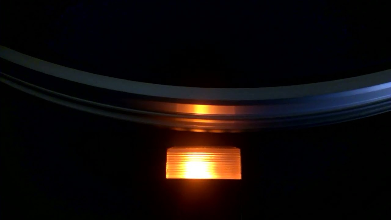 RIZ GM-5010 Turntable - (Testing Strobe Rotation)