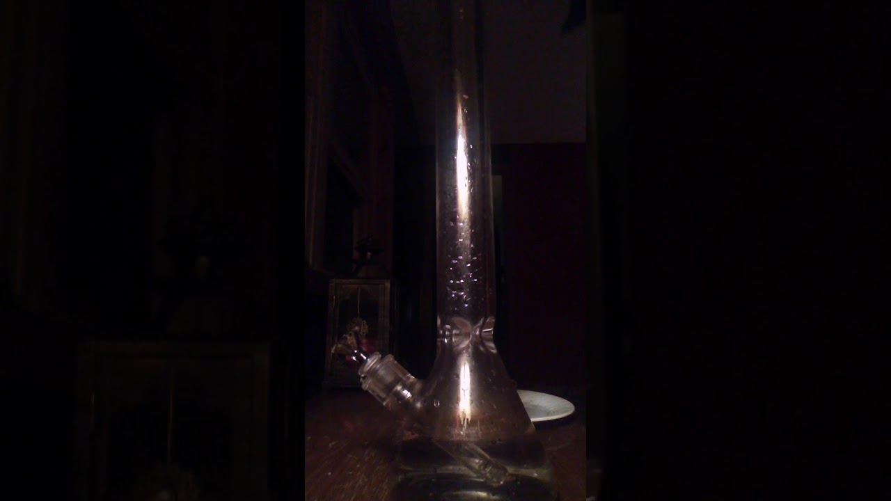 Fat bong snap