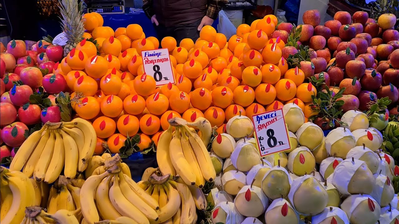 PRICES OF FRUITS AND VEGETABLES IN TURKEY DECEMBER 2021, BURSA BAZAAR / MARKET, WALKING TOUR, 4k